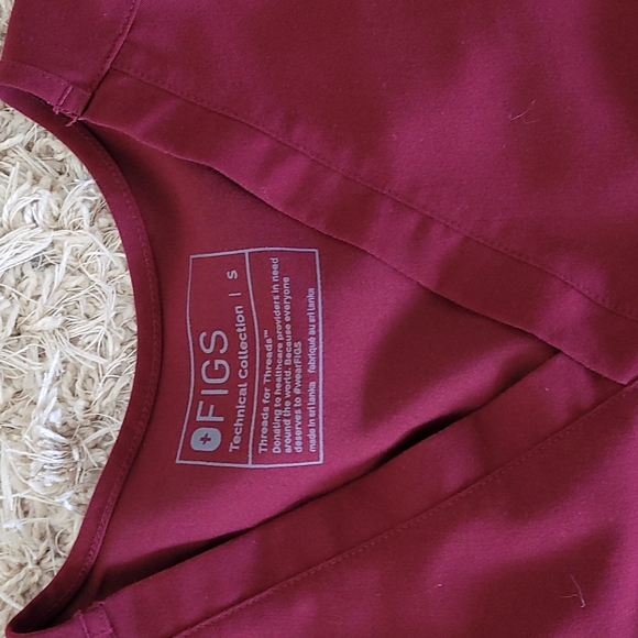 FIGS SCRUB SET-Caterina X Zamora in Burgundy - Picture 3 of 7